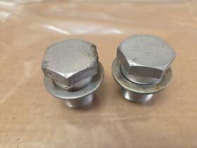 2k5-23111-00 Yamaha 1969 At1 Fork Top Caps Bolts Washers