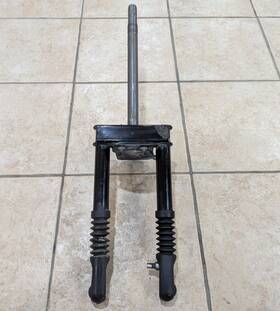 3kj-23100-04 Yamaha Jog Cy50 50cc Steering Stem Triple Tree Fork Assembly Oem 1992 To 2001