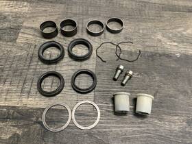 45p-f3156-00-00 Yamaha 2015-2018 R3 Oem Front Fork Inner Hardware Spindle Seal Clip