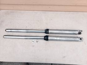 498-23101-01-00 Yamaha 1974-76 Dt250 Dt360 Dt400 Fork Set Front #498-23101-01-00 498-23101-01-00 Yamaha 1974-76 Dt250 Dt360 Dt400 Fork Set Front #498-23101-01-00