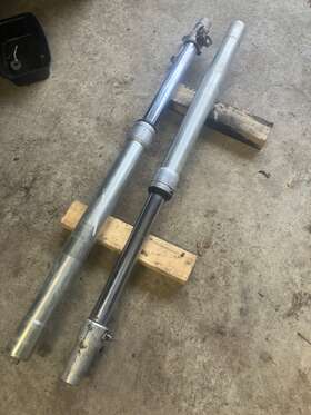 4es-23103-20-00 Yamaha 2001 Yz80 Front Suspension Forks Shocks Dampers