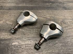 4nk-23442-00-00 Yamaha 1996-2001 Xvz1300 1300 Royal Star Oem Upper Lower Handlebar Risers Clamps