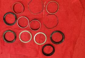 4ss-23153-l0-00 Yamaha Yz426f 2001 Lot A Fork Snap Rings And Washers