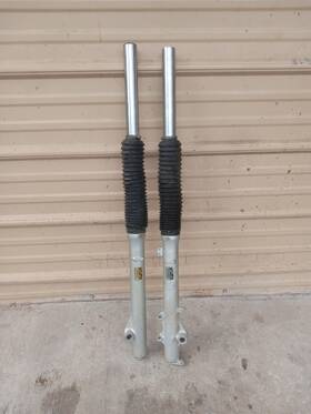 4vw-f3102-21-00 Yamaha 2002 Ttr225 Oem Right Left Front Suspension Forks Shocks