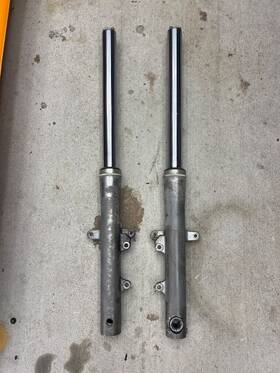 4xy-23102-00-00 Yamaha 1999-2009 Royal Star Venture Xvz13 Chrome Front Wheel Fork Shock Leg Tube