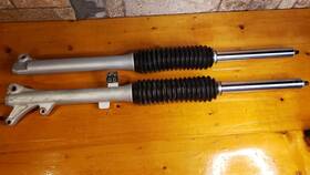 5hp-23102-51-00 Yamaha Ttr125 Ttr125l Front Forks And Boots - Big Wheel 19 Inch 2006 Oem Free S&h