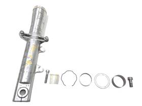 5ks231361000 Yamaha 2007 Xvs 1300 Front Fork Right Tube Lower Oem