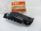 Nos Genuine Suzuki DR650 1992-1995 Right Hand Footrest New 43550-44B10. Fixed Price $19.79.