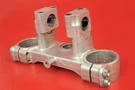 1999 2000 Suzuki Upper Triple Tree Bar Fork Clamp 51410-36E60. Fixed Price $24.99.