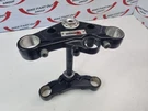 Triple Clamps Moto Guzzi V7 750 Racer 11-16 8868421 887896. Fixed Price $248.73.