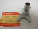 Suzuki GT250 GT380 TC305 T305 T350 Nos Shift Fork #2 P.n 25221-18000. Fixed Price $22.75.